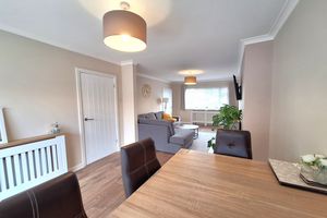 Dining Room - click for photo gallery